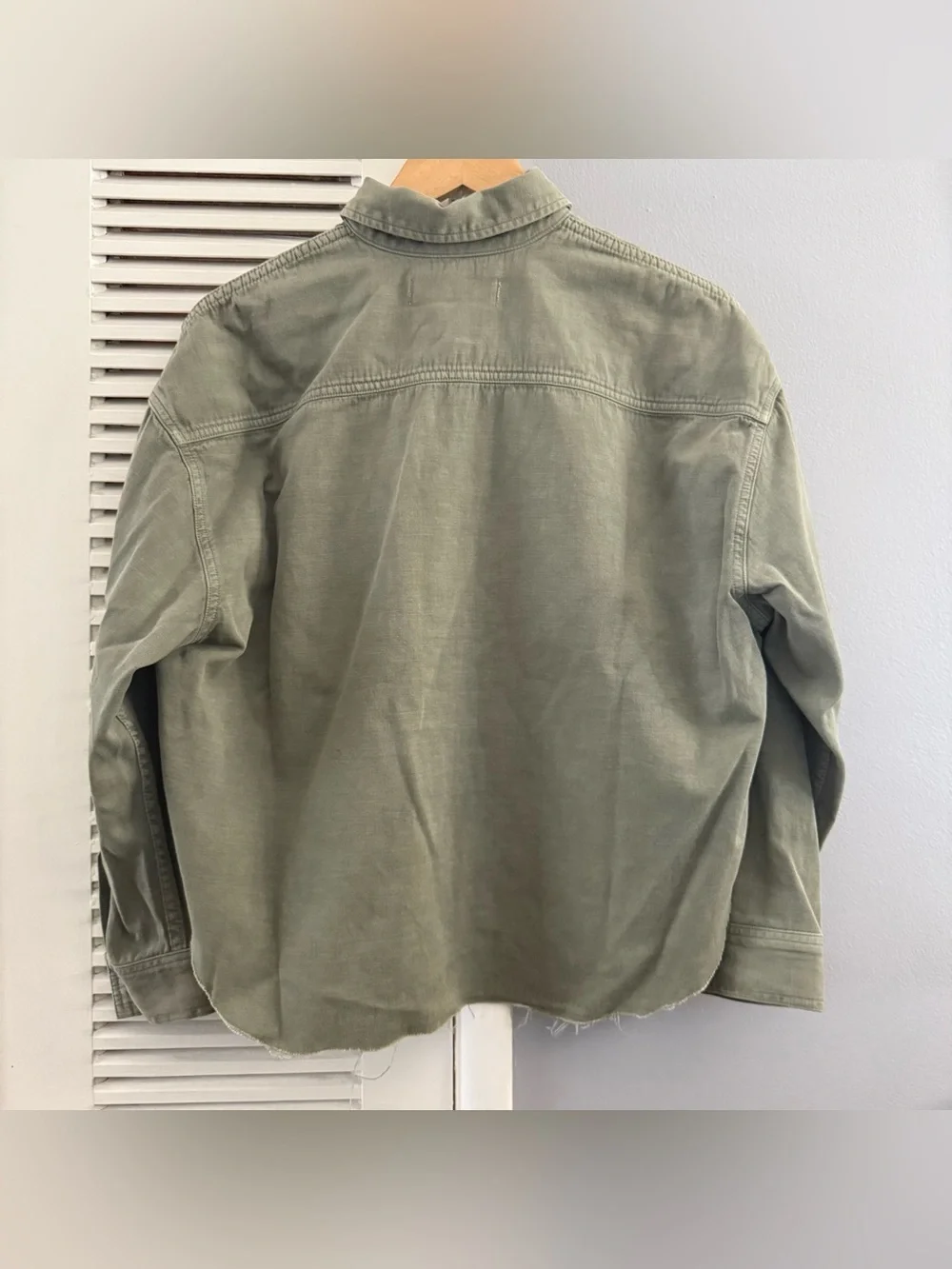 AMO Olive Green Cropped Oversized Style Cotton Linen Button-Up Shirt - Picture 7 of 12